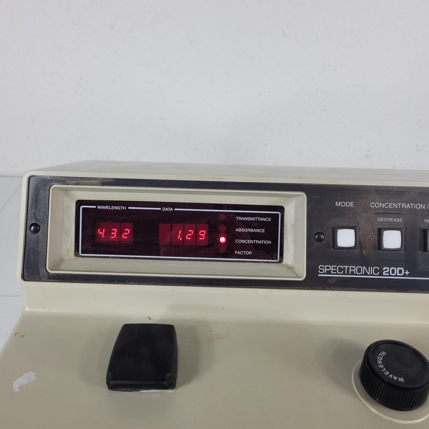 FOR PARTS Thermo Spectronic 333183 20D+ Spectrophotometer Colorimeter