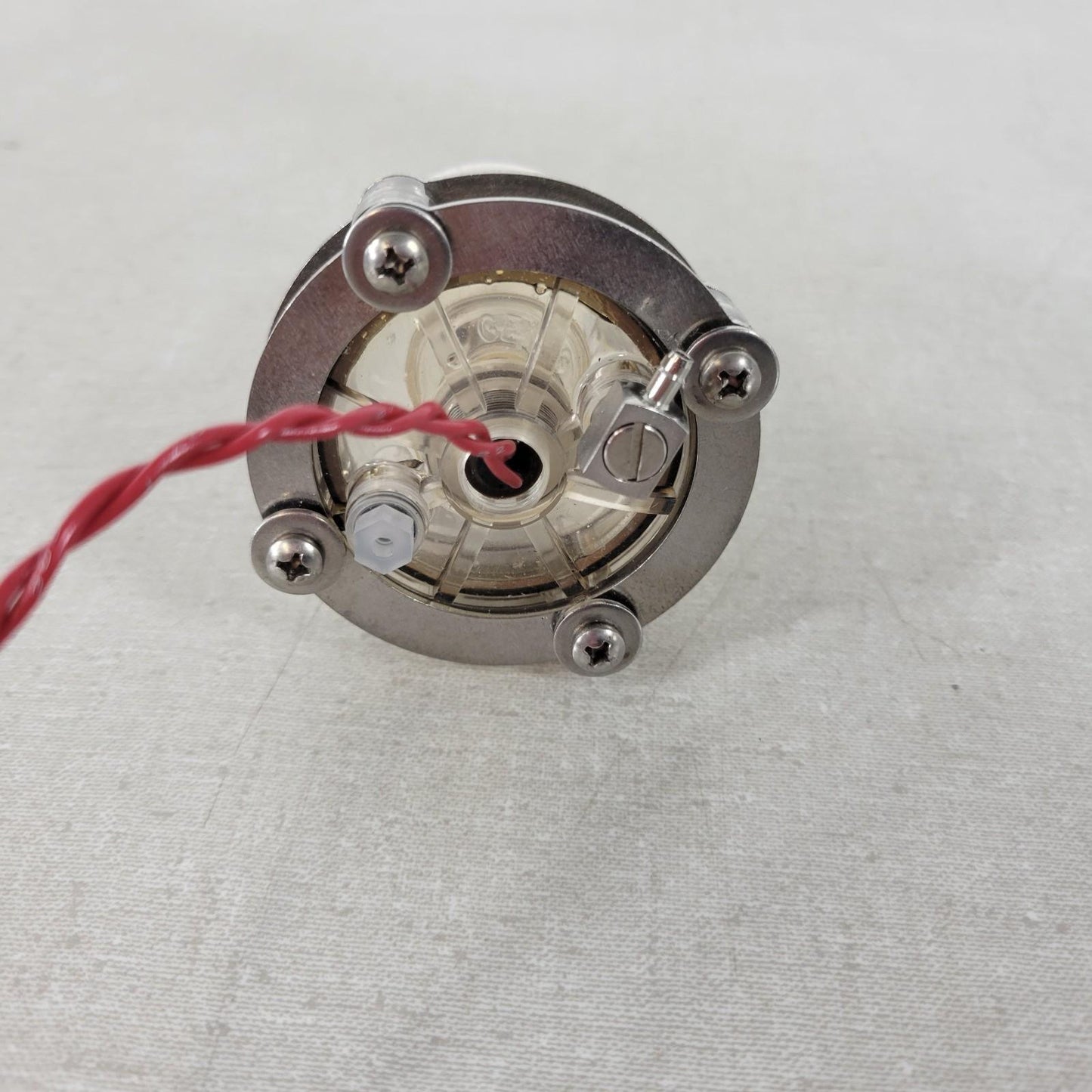 Lot of 2 USED Beckman Coulter Sample Analysis Bowls 629431 4 Pin Wire Connector