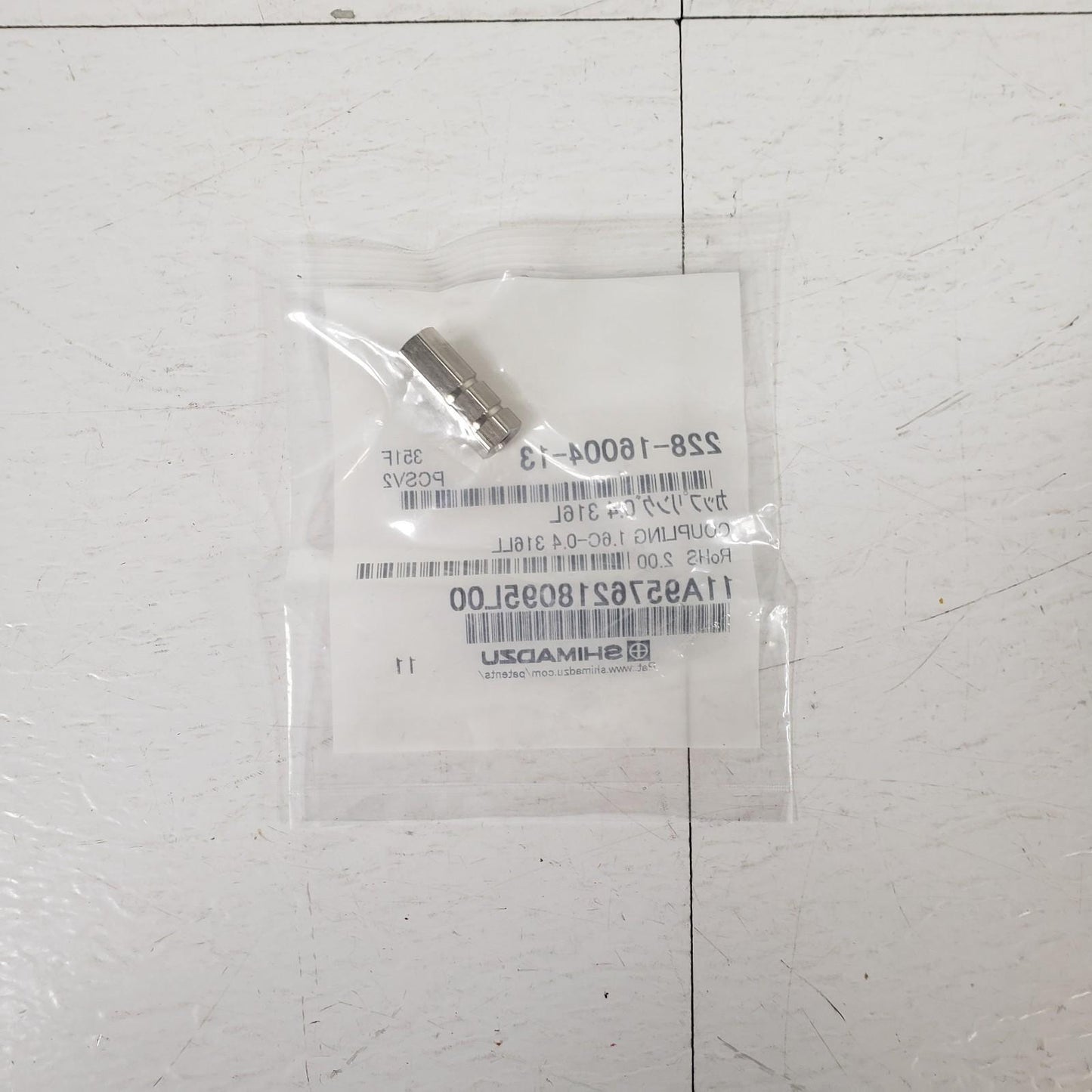 Shimadzu 228-16004-13 Coupling 1.6C-0.4 316LL, for 1/16" OD tubing Fitting SS