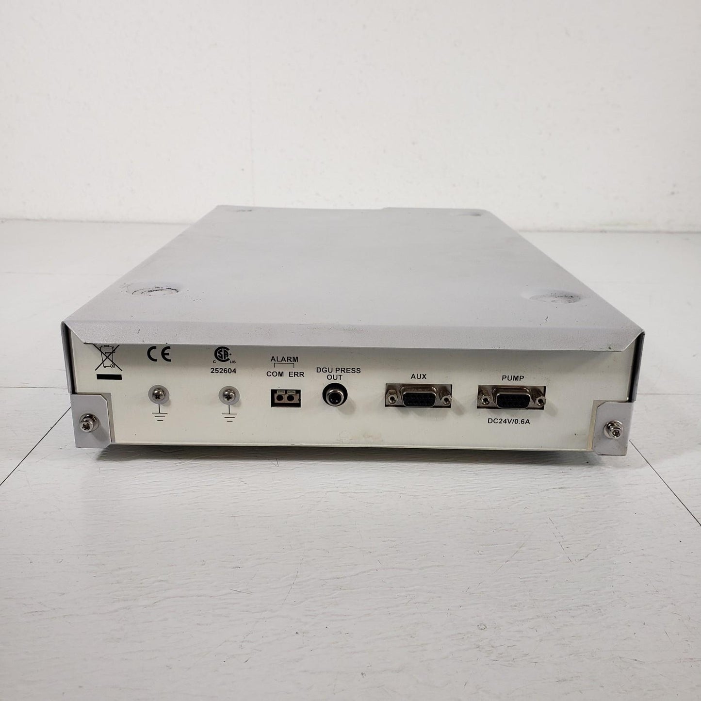 Shimadzu 228-45018-43 DGU-20A3R 3 Channel Prominence HPLC Degassing Unit