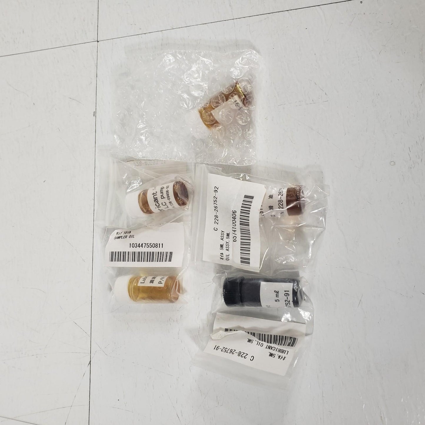 Shimadzu Assorted Lubricant High Pressure Liquid Chromatography Pump 26752-92