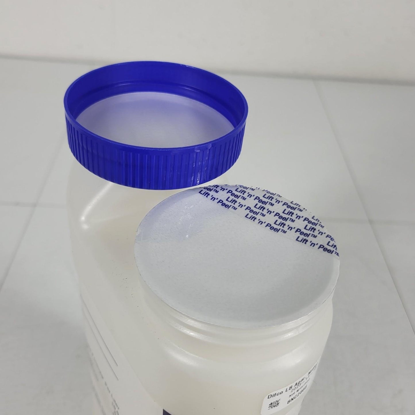 BD Difco 244520 LB Agar, Miller (Laura-Bertani) Base Maintianing E. coli 500 g