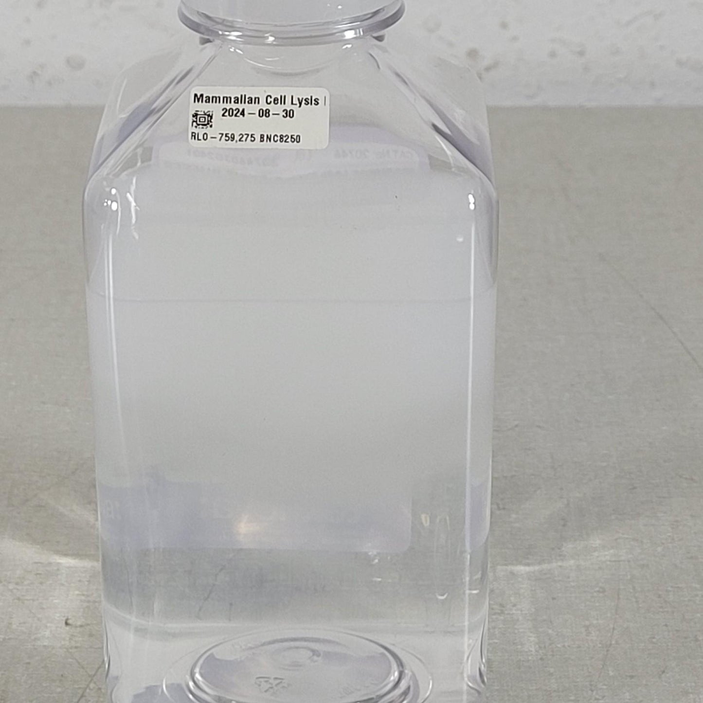 Teknova 20746 Mammalian Cell Lysis Buffer 500 mL Sterile pH 8.5