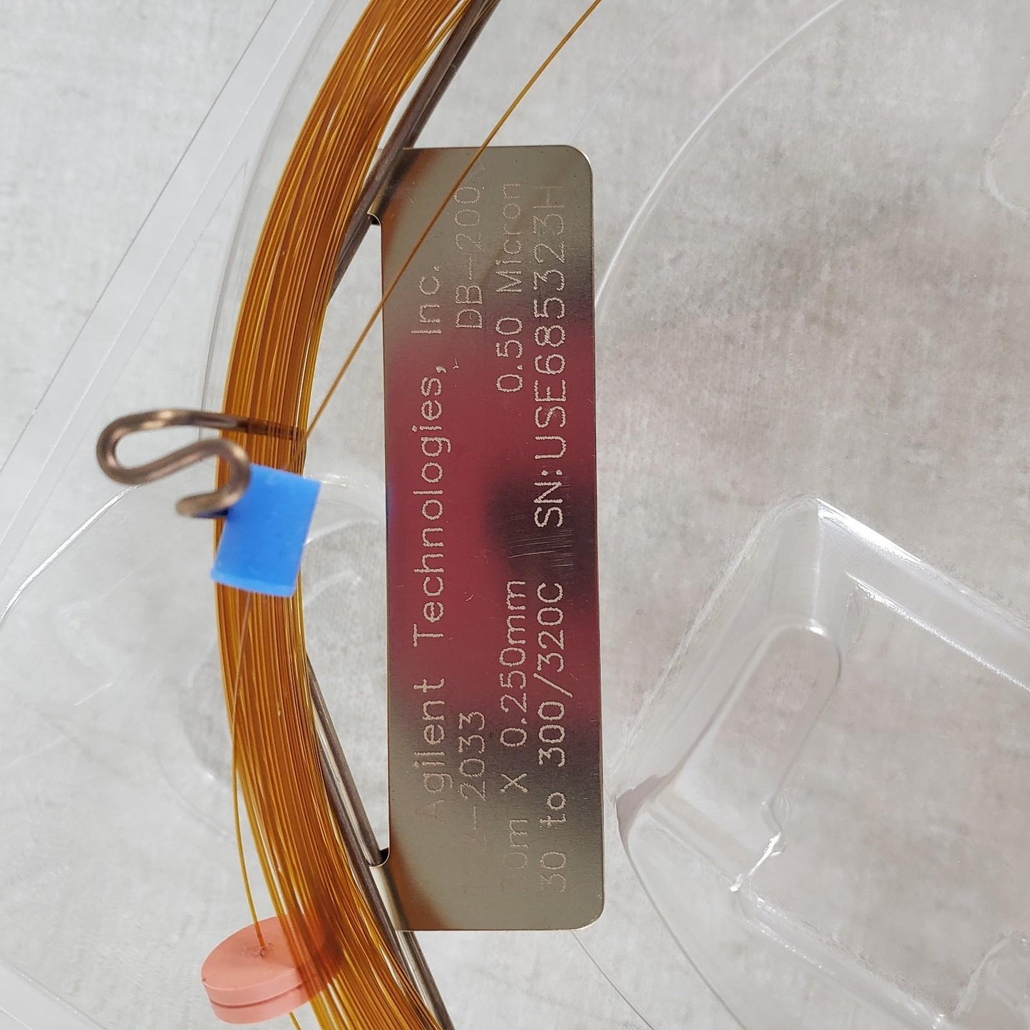 Agilent Technologies 122-2033 DB-200 30mx.25mm 0.5 Micron 30 to 300/320C Column
