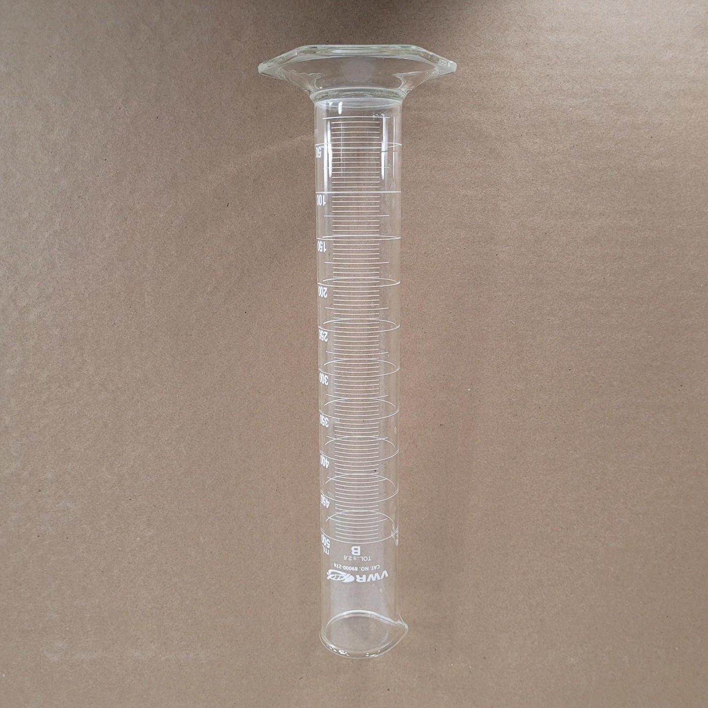 VWR 89000-274 500mL Graduated Cylinder 500mL Glass +- 2.6mL Tolerance