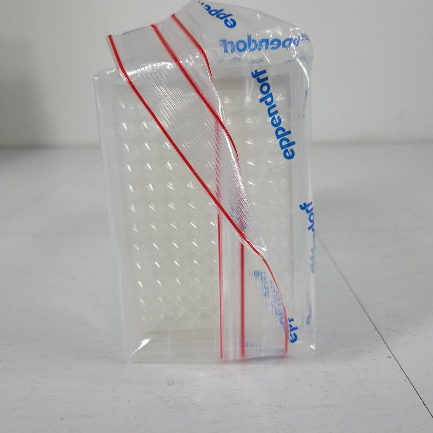 Eppendorf ep Dualfilter T.I.P.S. 2-20uL 8 Racks 96 Eppendorf Tips 0030078535