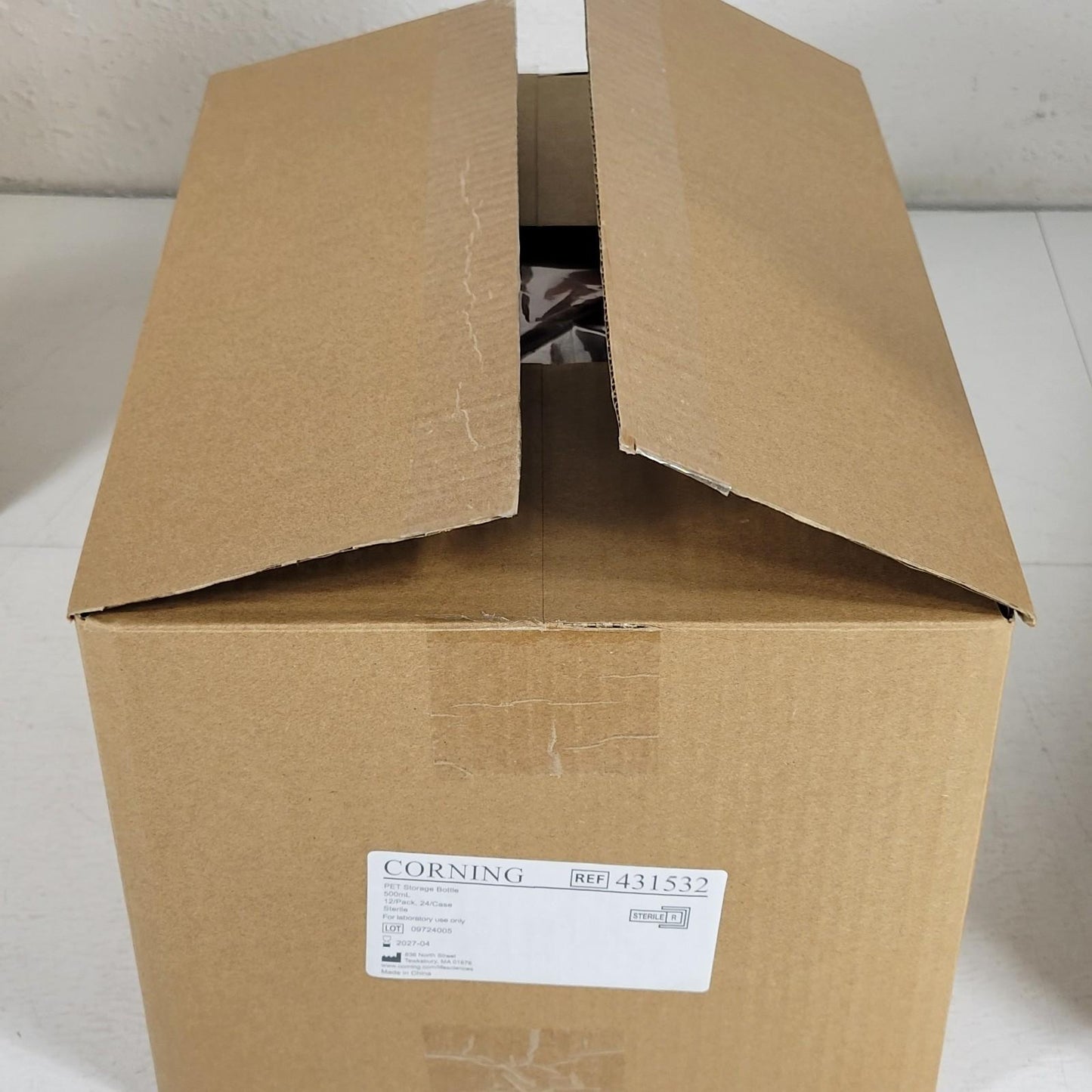 Corning 431532 PET Storage Bottle 500mL 45mm Screw Cap Graduated Sterile 12/Pk
