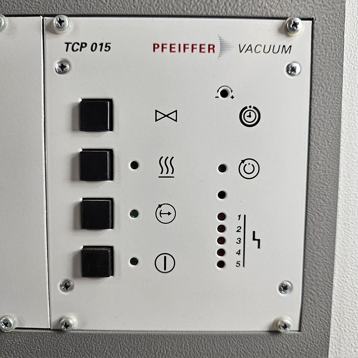 *Tested To 1E-6 Torr* Pfeiffer TSH 065D Turbomolecular Turbo Pumping Station