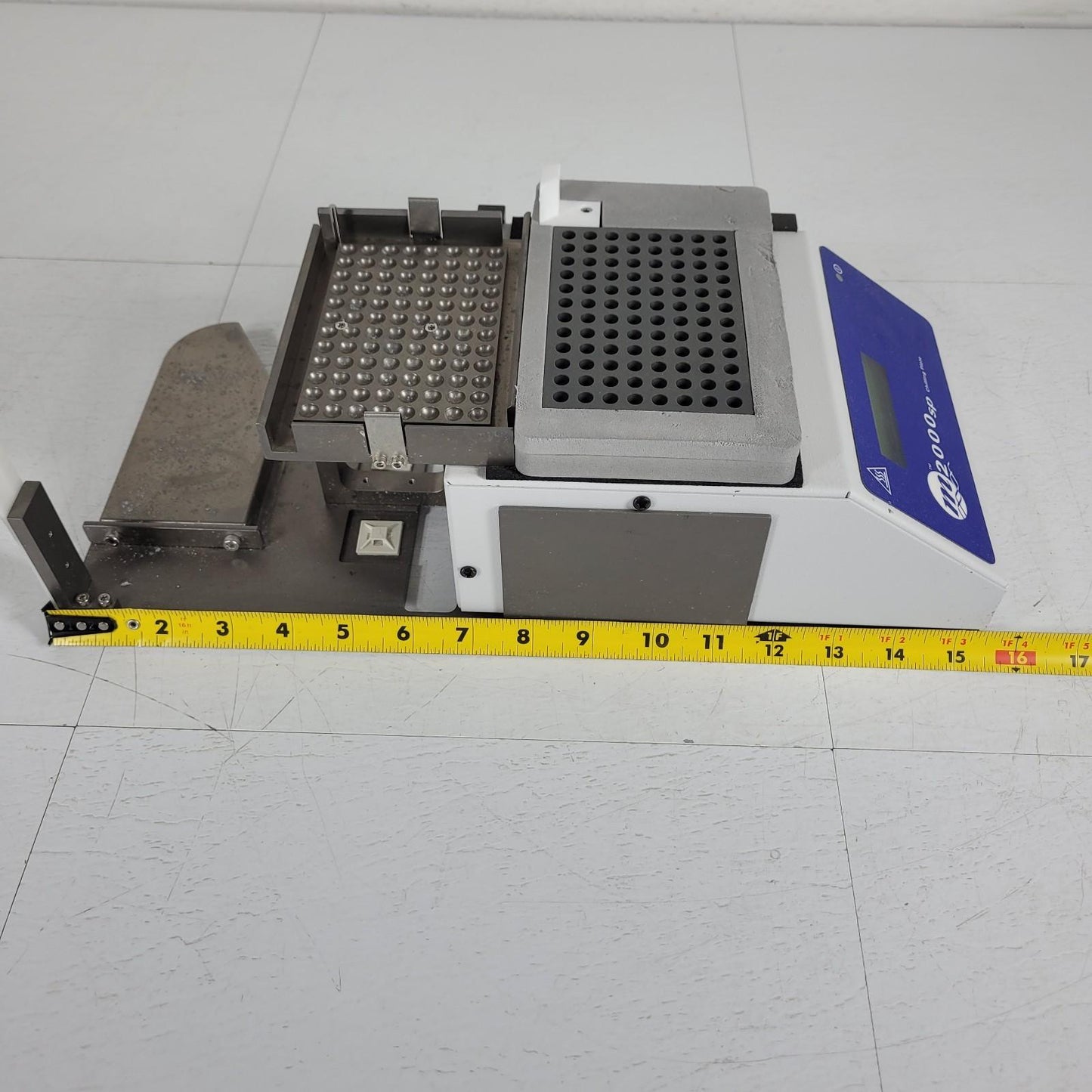 TESTED Abbott M2000SP Chilling Hot Plate 12VDC -10 to +100 Degree C 96 Vial Tray
