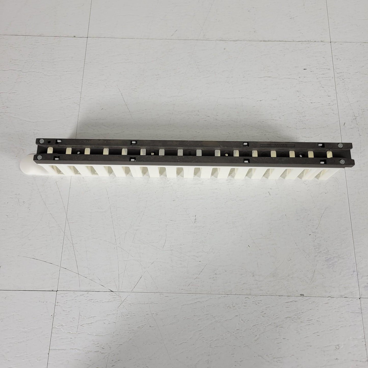 Set of 6 Tecan LN04J72-86 Striprack 16mm Tube Label PoSt Set New Unused Open Box