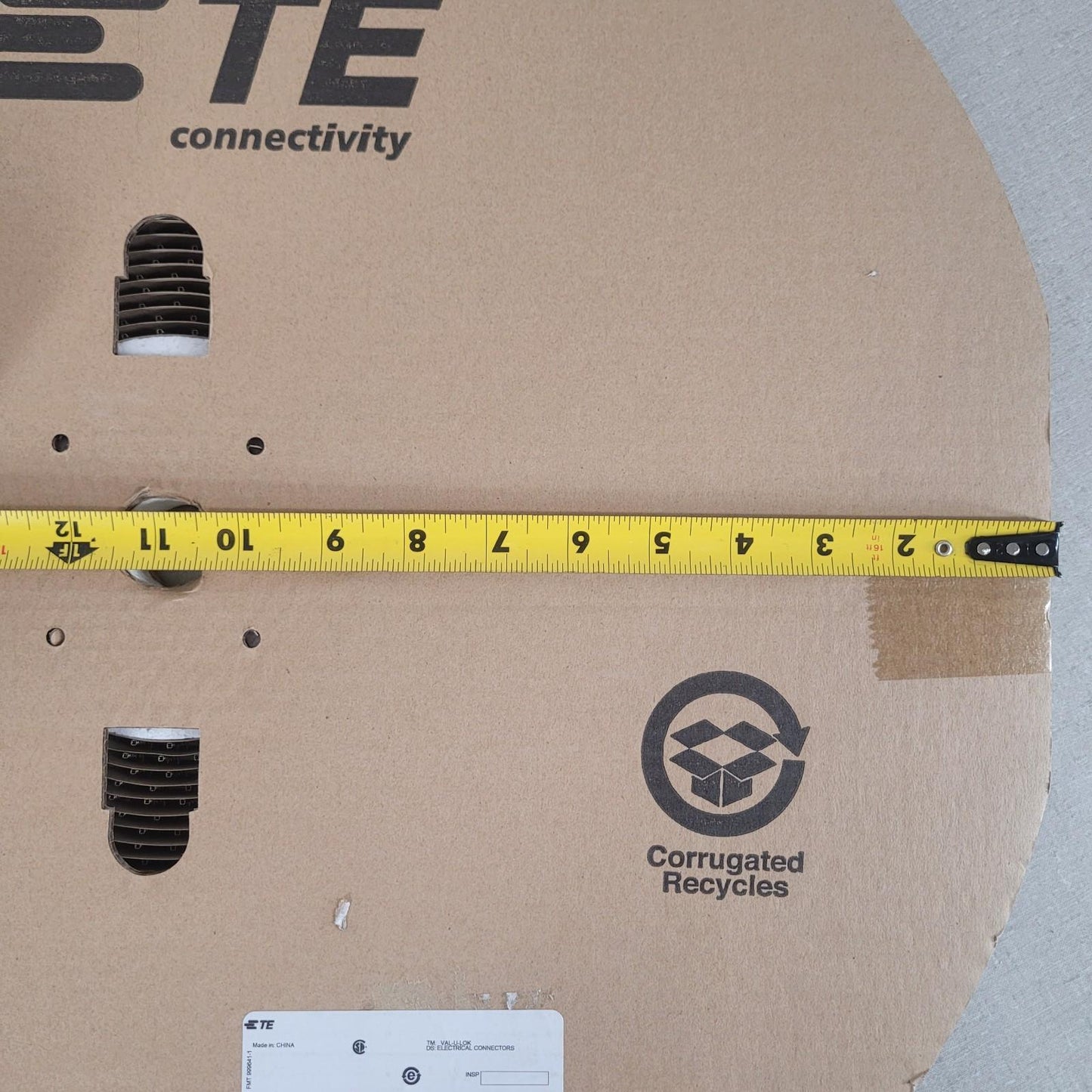 Partial Reel 2900 Count: TE Connectivity 1586055-1 Crimps 16 AWG Brass Tin
