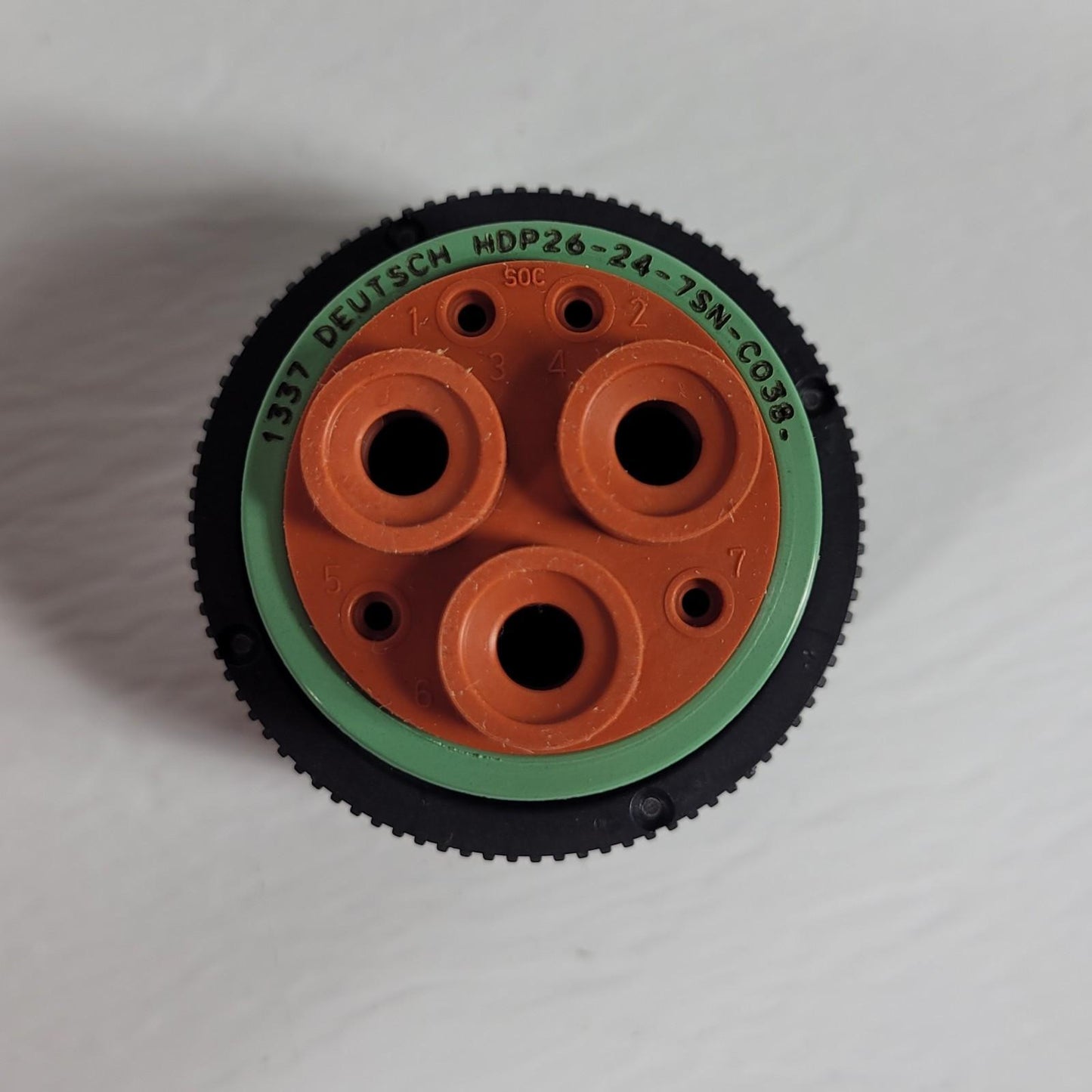 1Pcs Deutsch HDP26-24-7SN-C038 Automotive Connectors PLUG ASM TE Connectivity