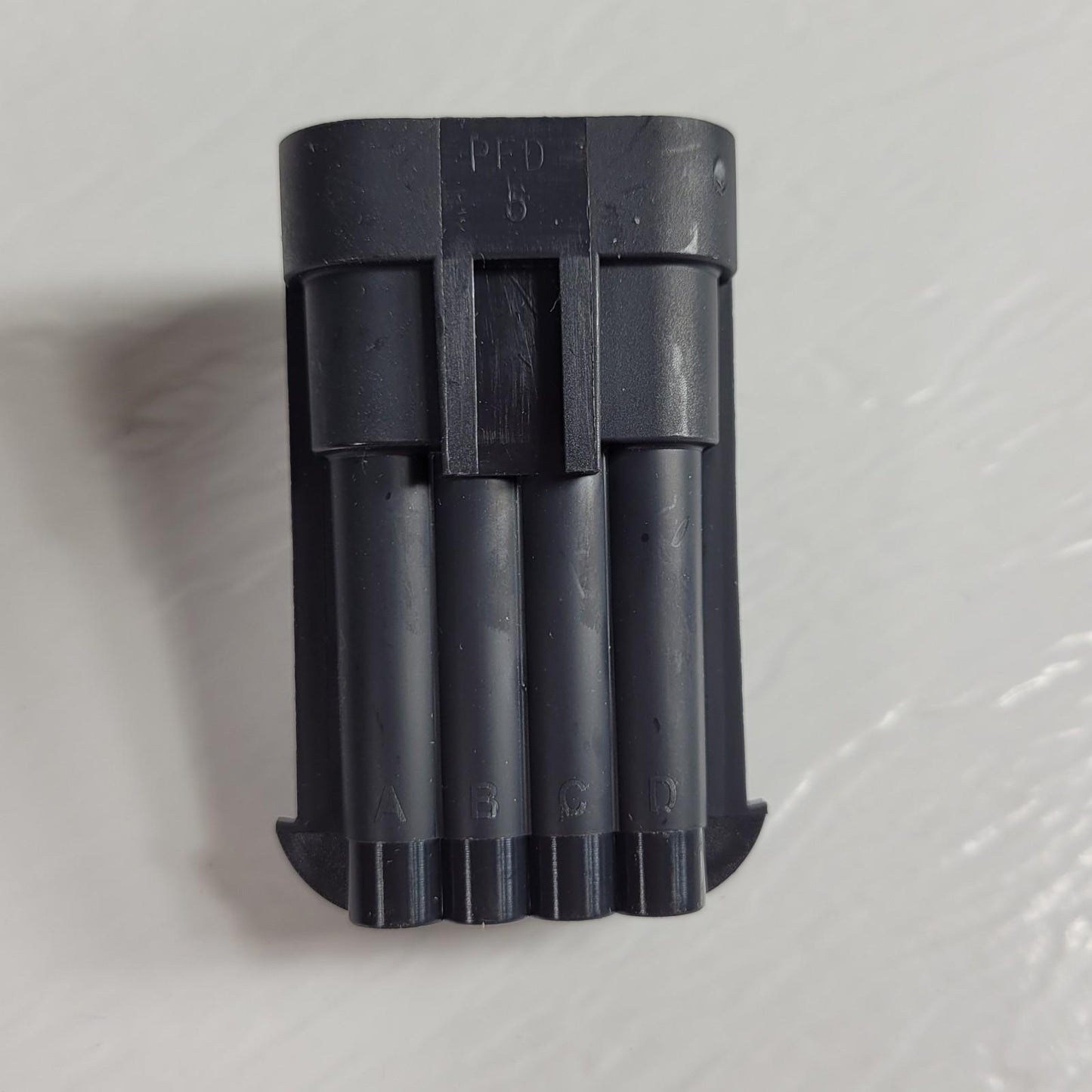 25 Pack: Aptiv Delphi 12052200 7-Pin Male Metri-Pack 150/480 Sealed Connector