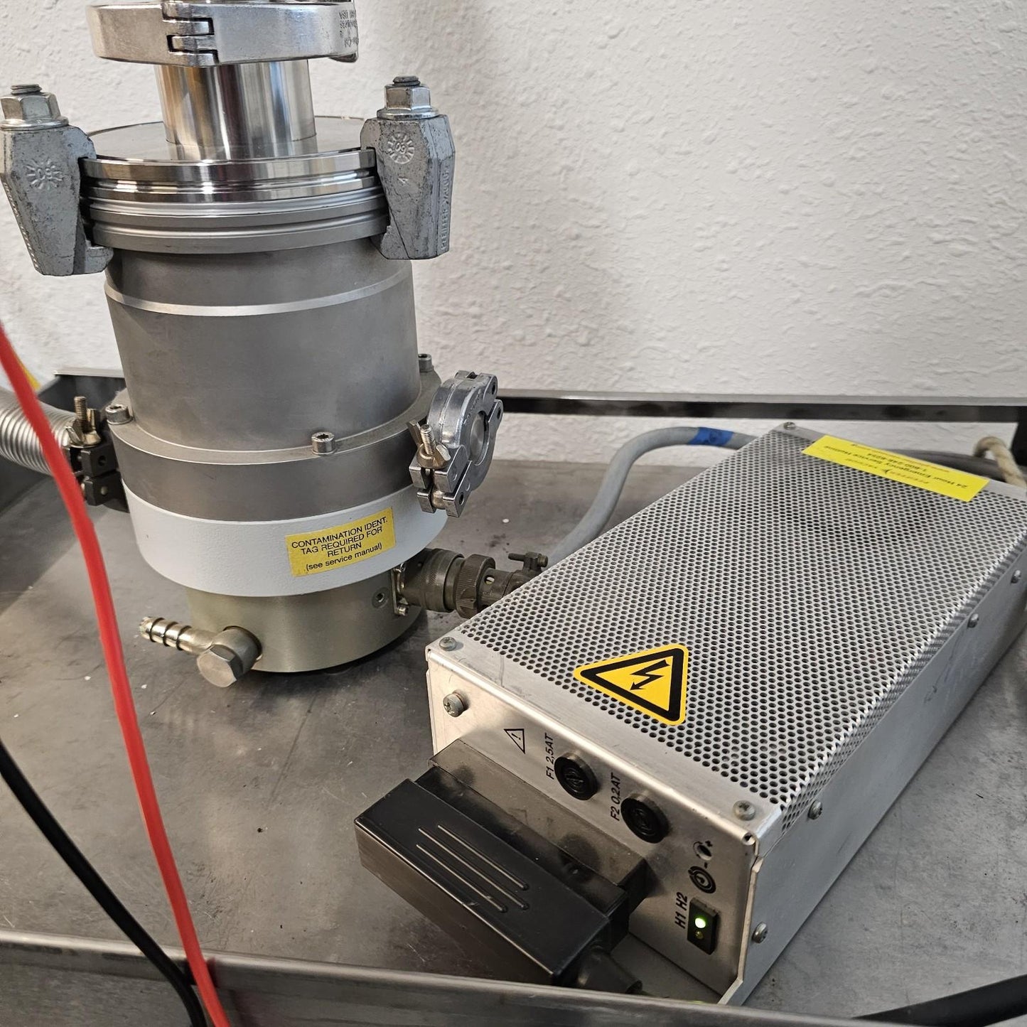 TESTED to E-7 Torr: Pfeiffer TPH240 Turbo Vacuum Pump ISO100 TCP120A Controller