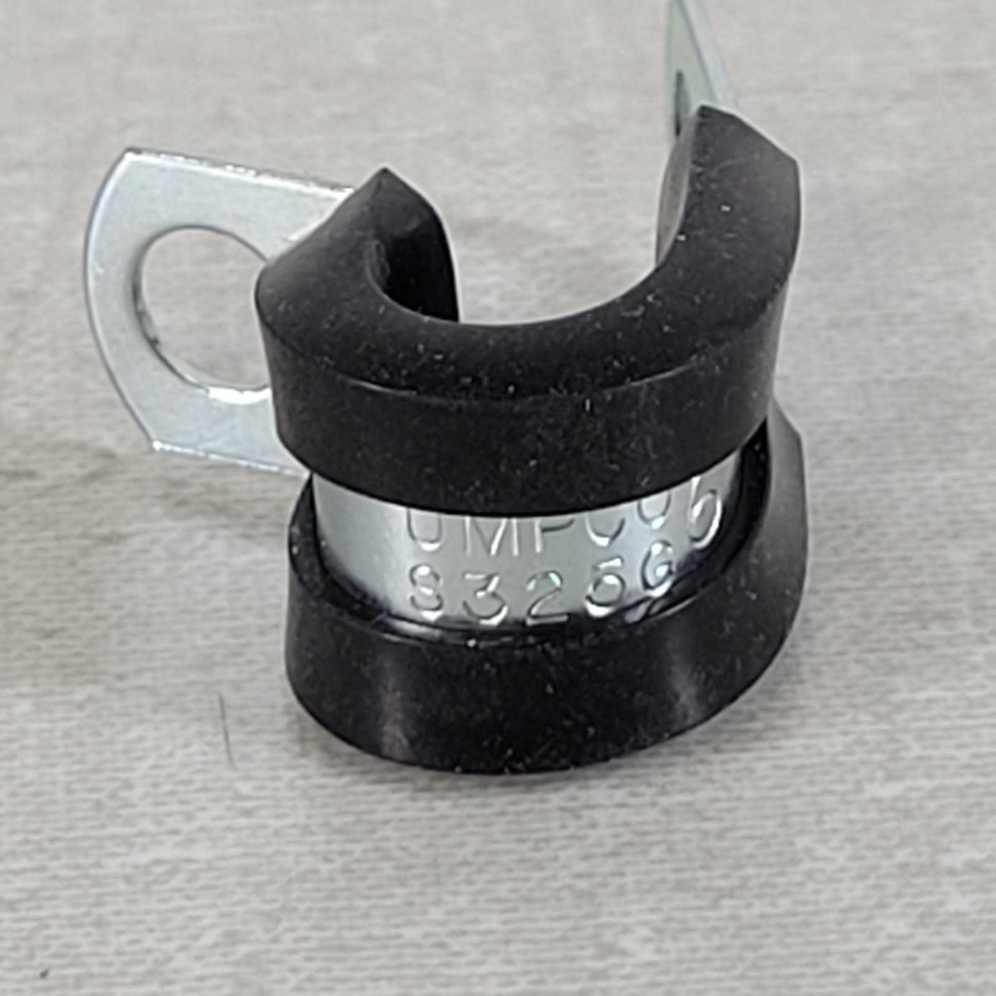 Qty. 30 UMPCO S325G6 3/8" Rubber Cushioned Plated Steel Cable Clamp Ref. # 25106
