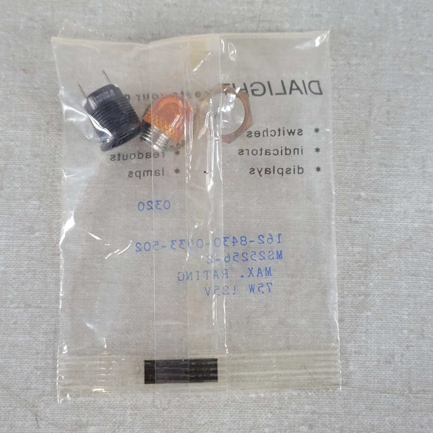 Dialight Newark Electronics Lamp, INDICATOR MS25256-2 75W 125V 162-8430-0933-502