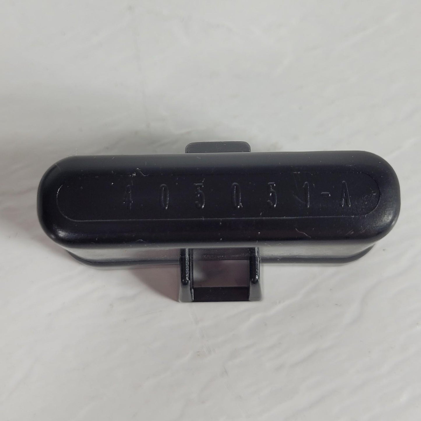 30 Pack Aptiv Delphi 38075 Black Splice Pack System Cap Connector Cap Cover