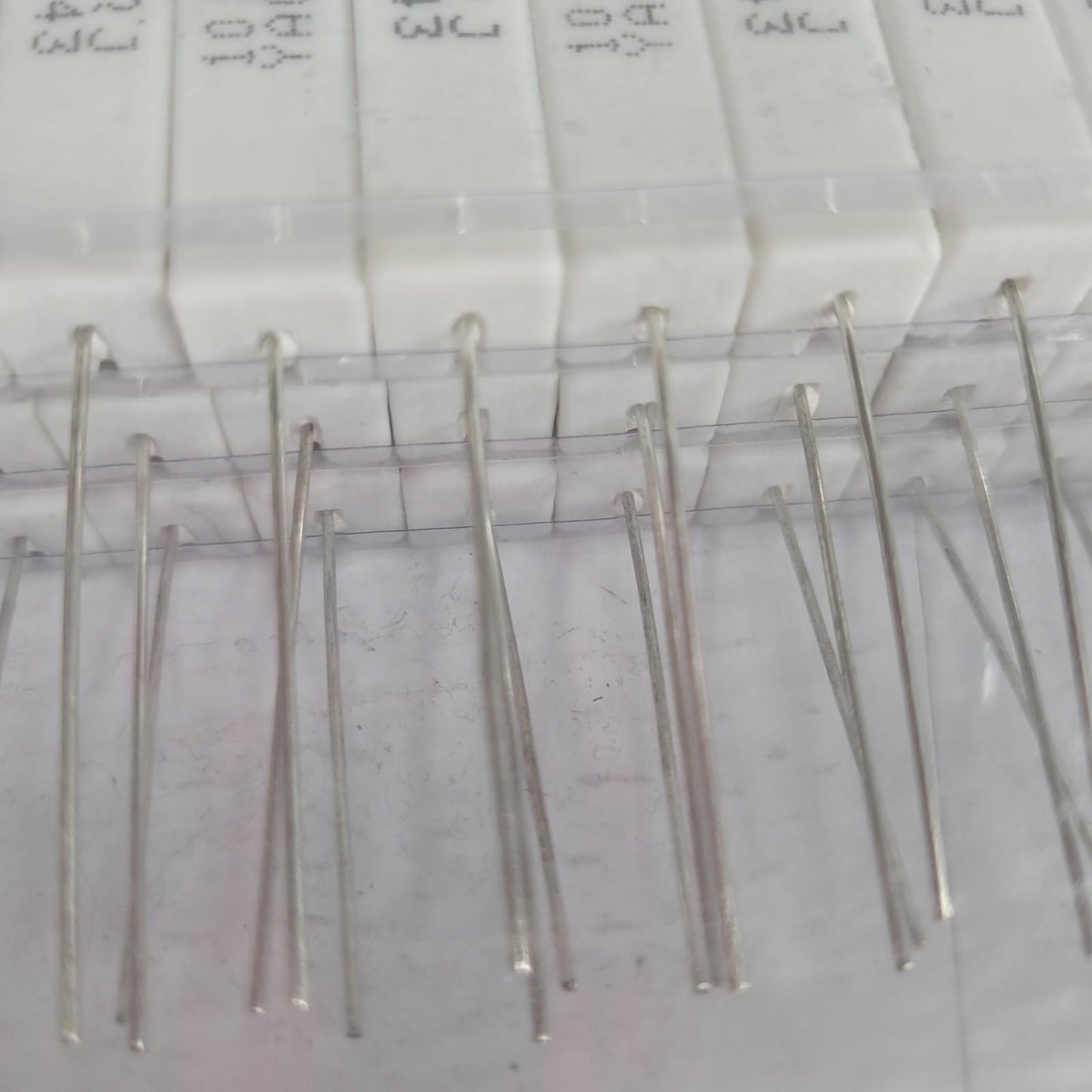 75 Pc Yageo SQP10AJB-10R 10 Ohms ±5% 10W Through Hole Resistor Axial Flame Proof