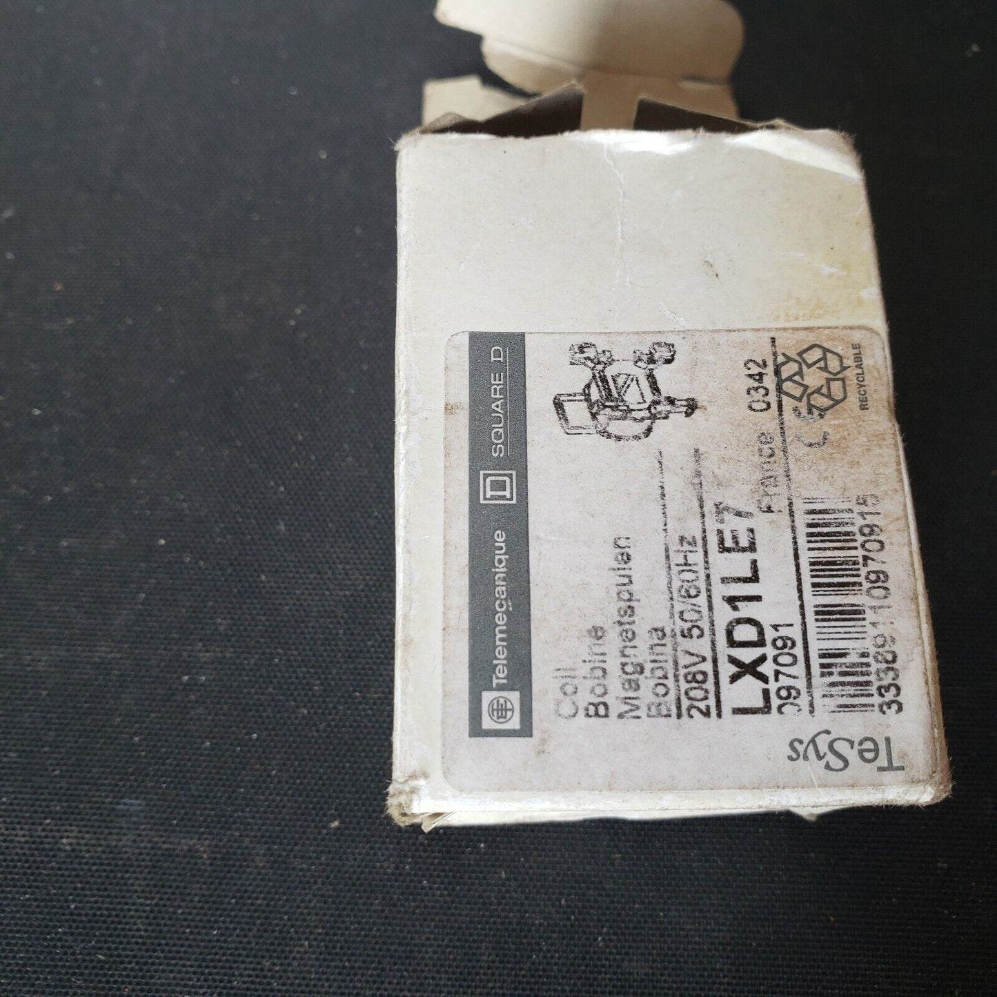 TELEMECANIQUE LXD1LE7 U 208V open box