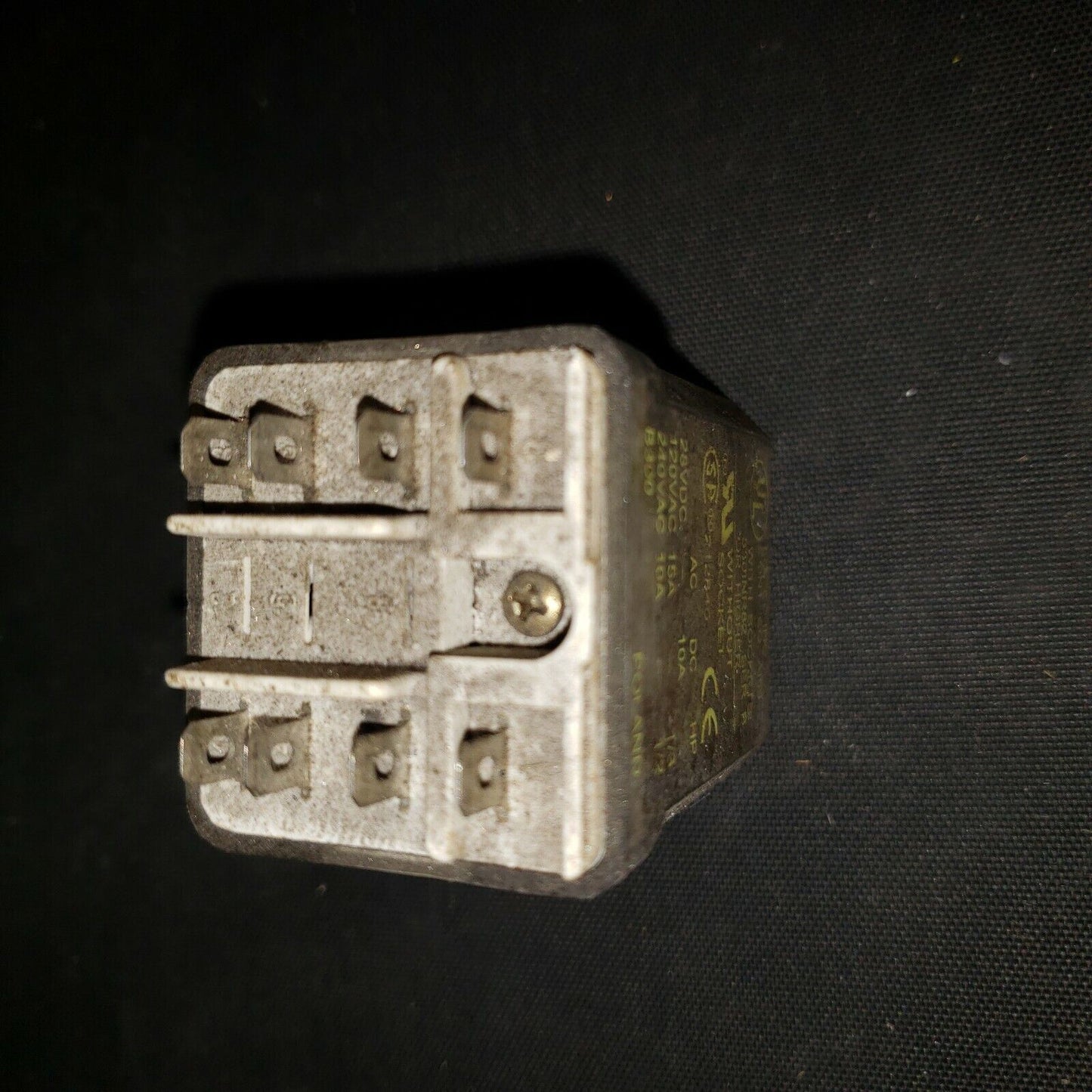 Square D 8501KU12V20 Plug In General Purpose Relay
