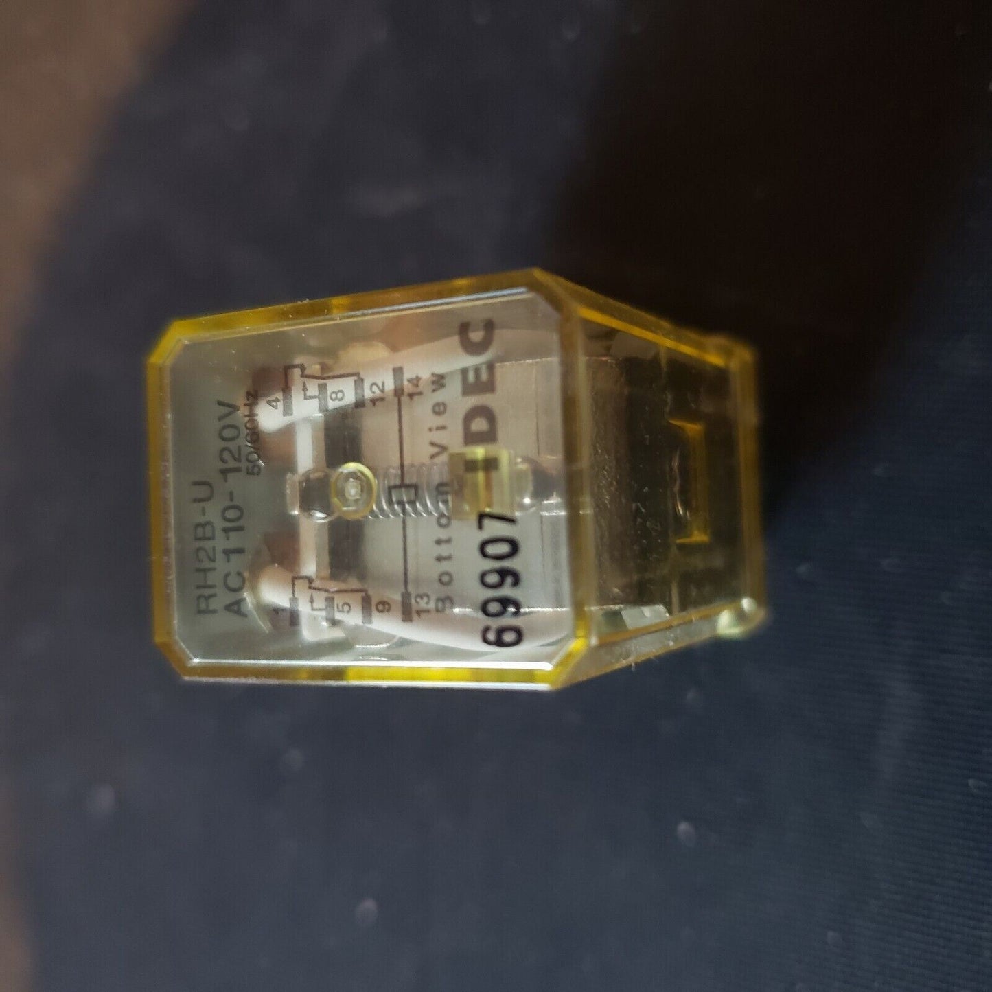 IDEC RH2B-U 110v General Purpose Relay 69907