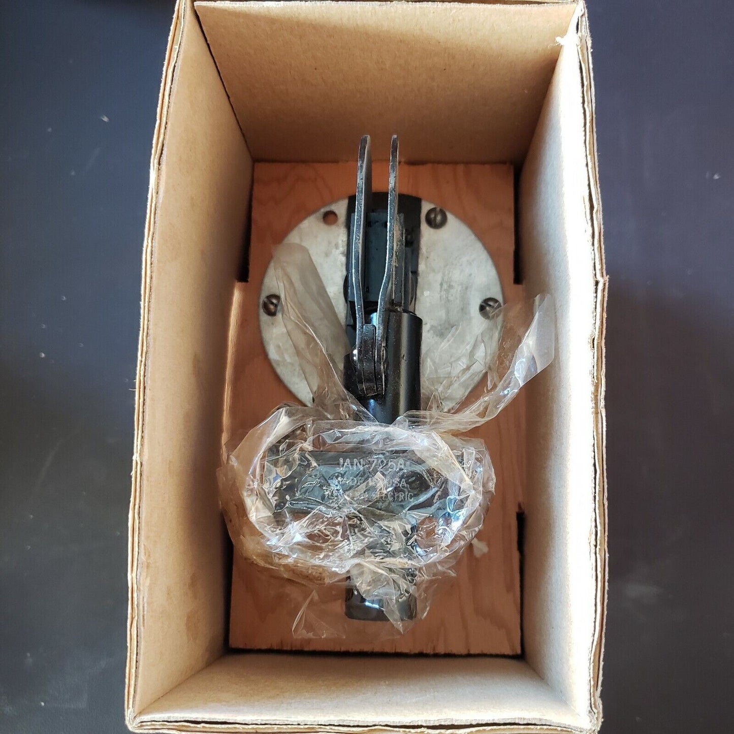 725A JAN CW Western Electric Magnetron Tube, Untested