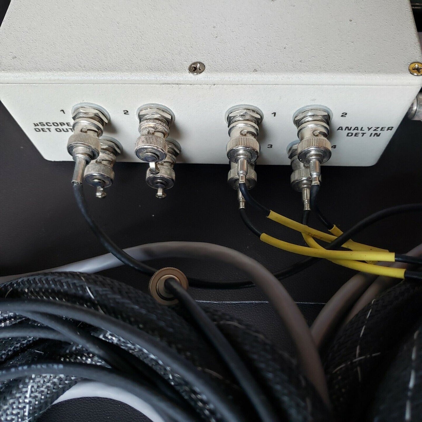 *Read* EDAX S-4700-I 135-10 EDX 10MM^2 For SEM with Amplifier and Accessories