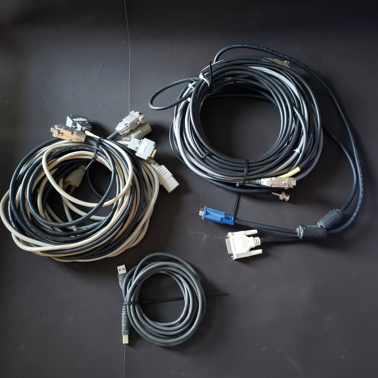 *Read* EDAX S-4700-I 135-10 EDX 10MM^2 For SEM with Amplifier and Accessories
