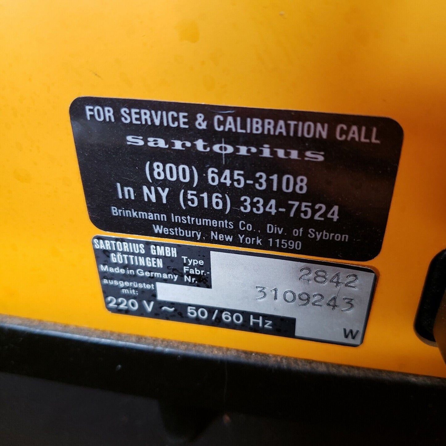 Sartorius Werke 2842 Benchtop Precision Lab Balance Scale with Glass Cover