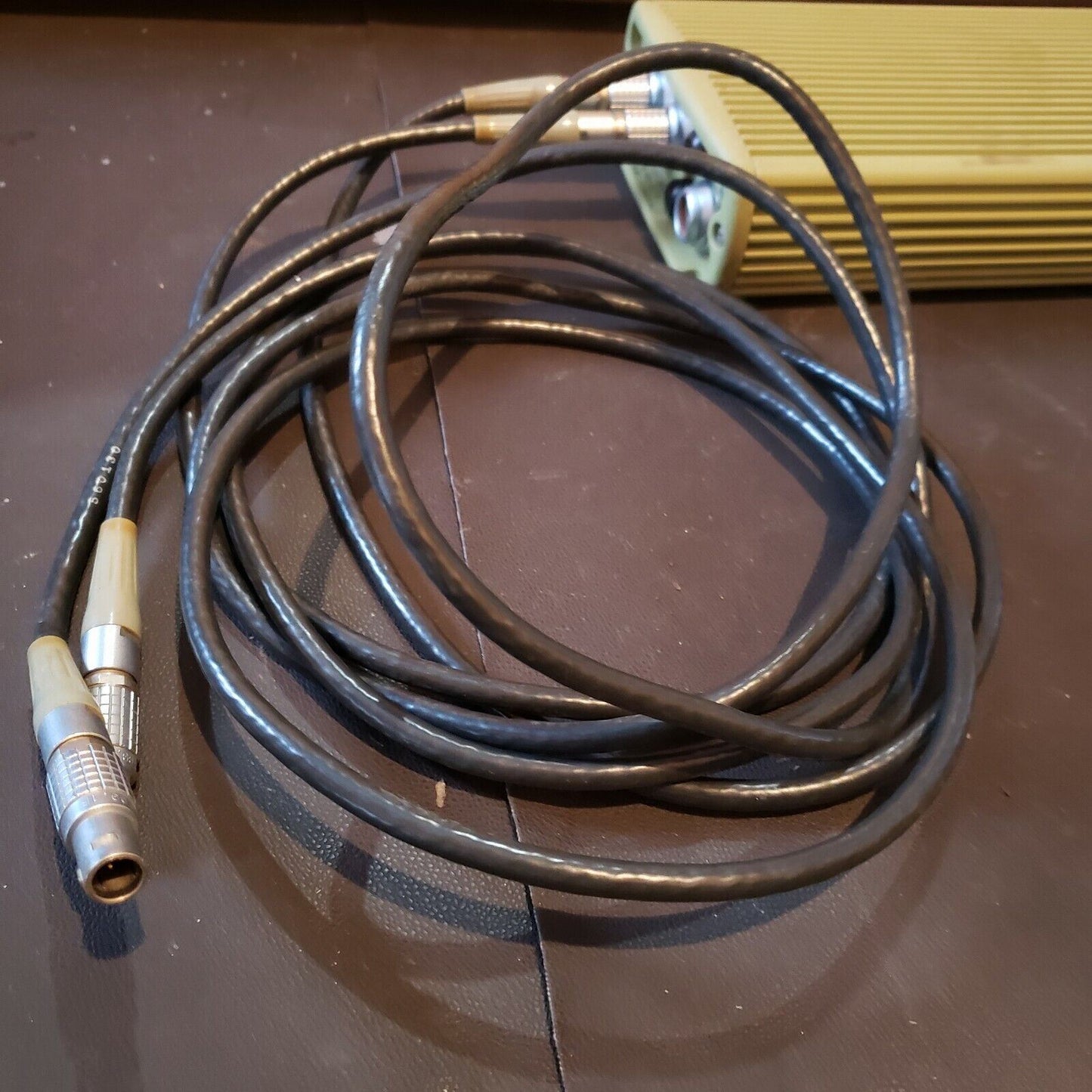 Leica SR9400 GPS Surveying Receiver 12V