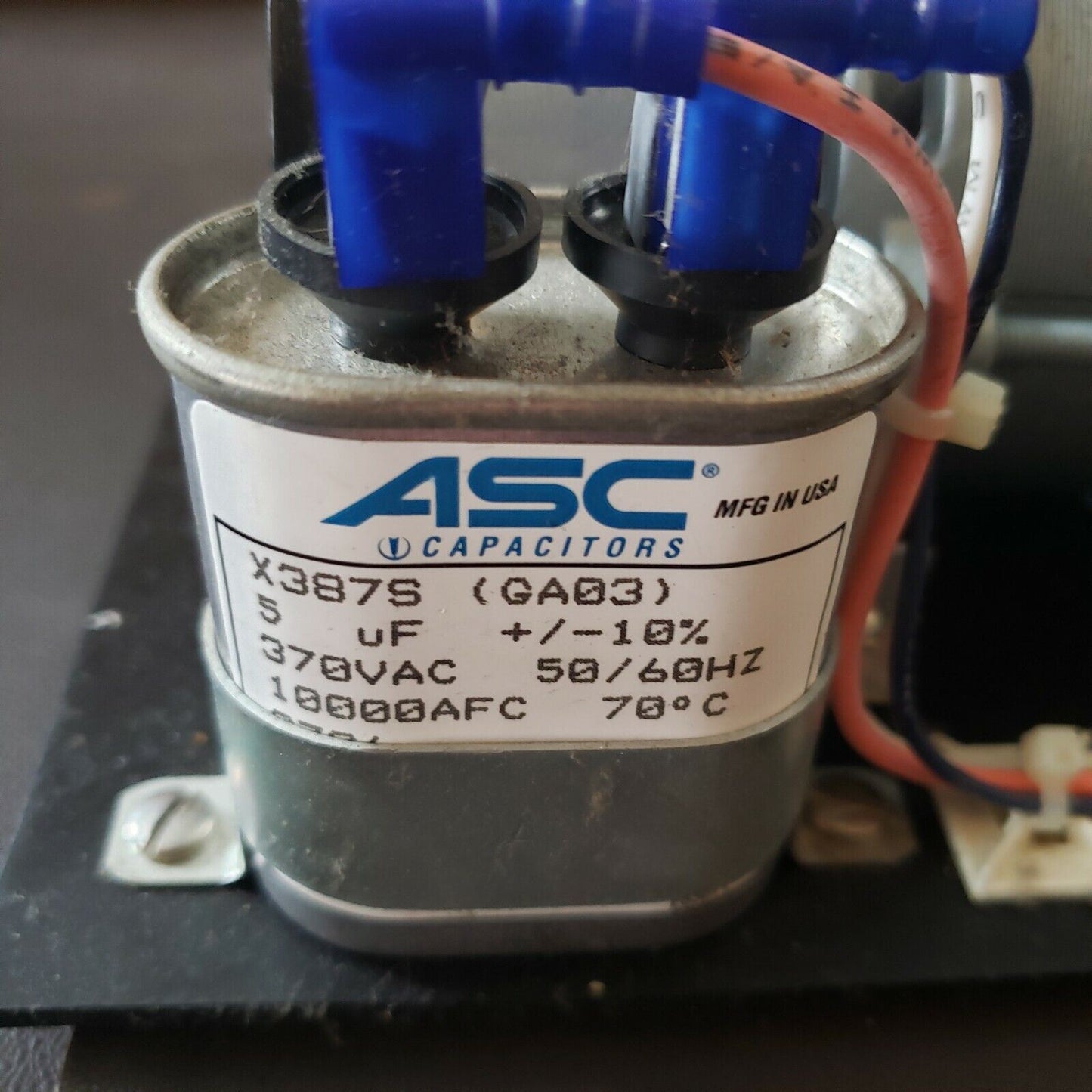GAST Vacuum Pump MOA-P129-HB 115V/110 VAC MOAP129HB Oil-Free