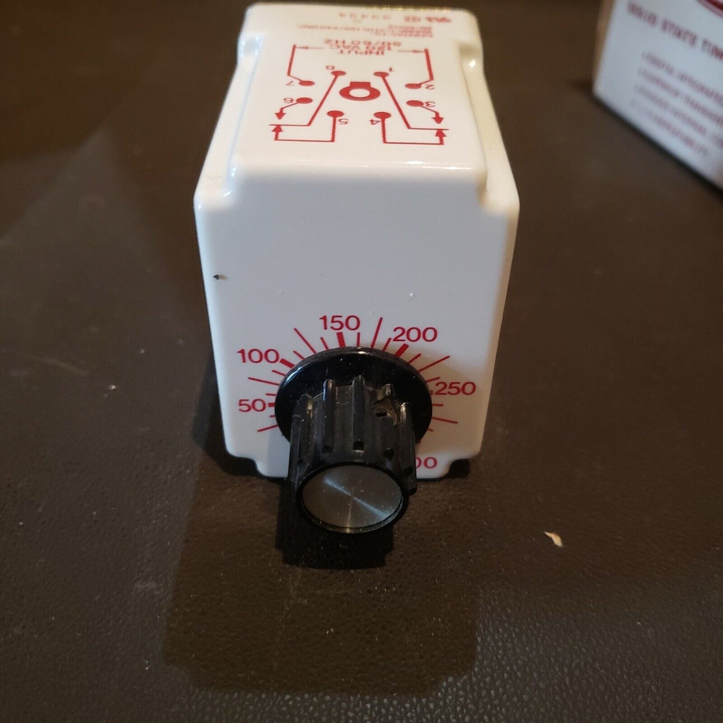Dayton 5X830C Solid State Time Delay Relay 3-300 Second Range