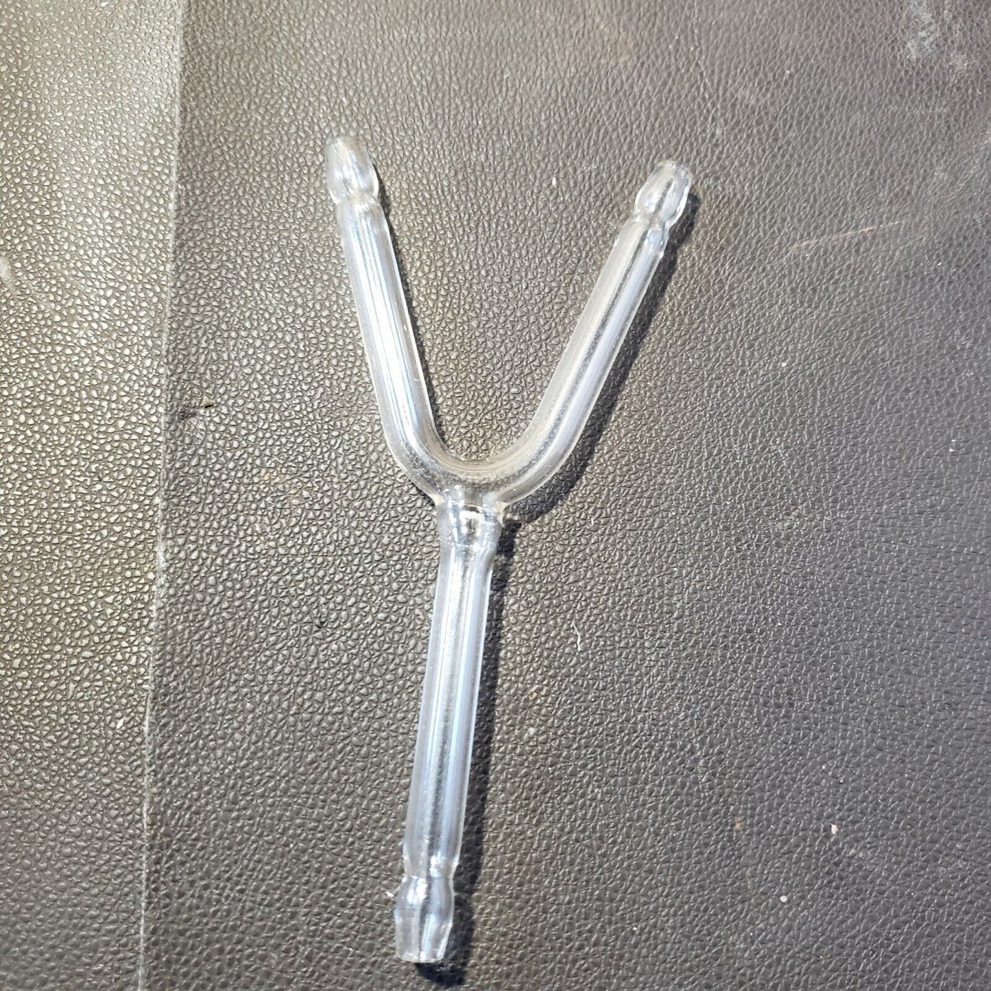 Sargent Kimax Glass "Y" Shaped Hose Connecting Tube 1/4" S-82765-A