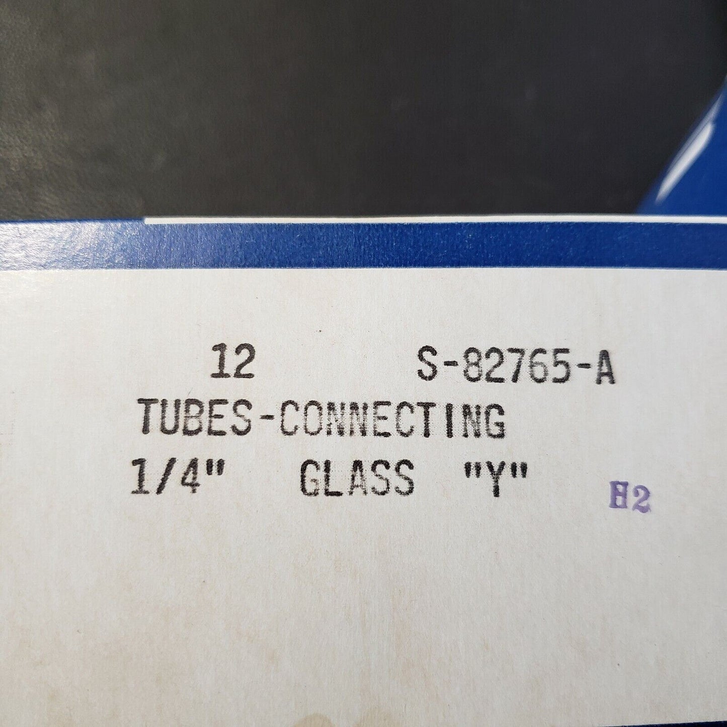 Sargent Kimax Glass "Y" Shaped Hose Connecting Tube 1/4" S-82765-A