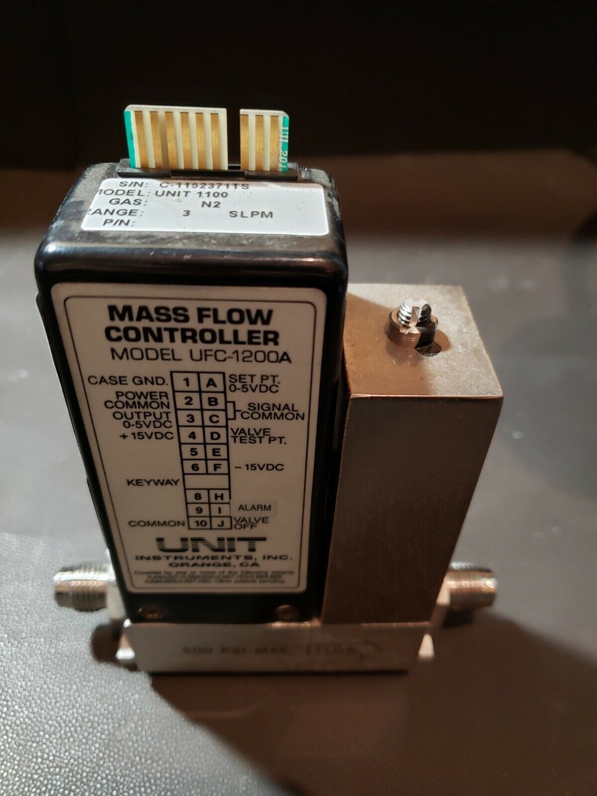 Semi Flow UFC-1200A Unit N2 3 SLM SLPM 1/4 VCR Nitrogen MFC Mass Flow Controller
