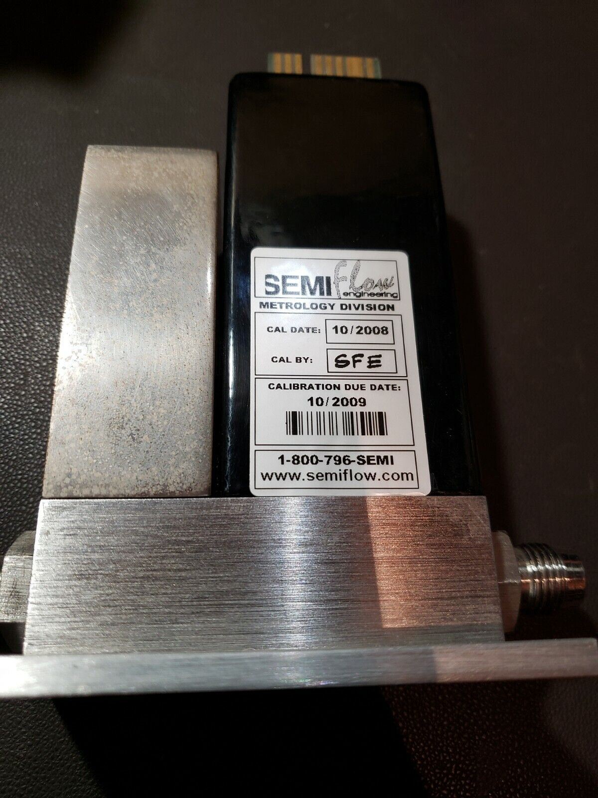 Semi Flow UFC-1200A Unit N2 3 SLM SLPM 1/4 VCR Nitrogen MFC Mass Flow Controller
