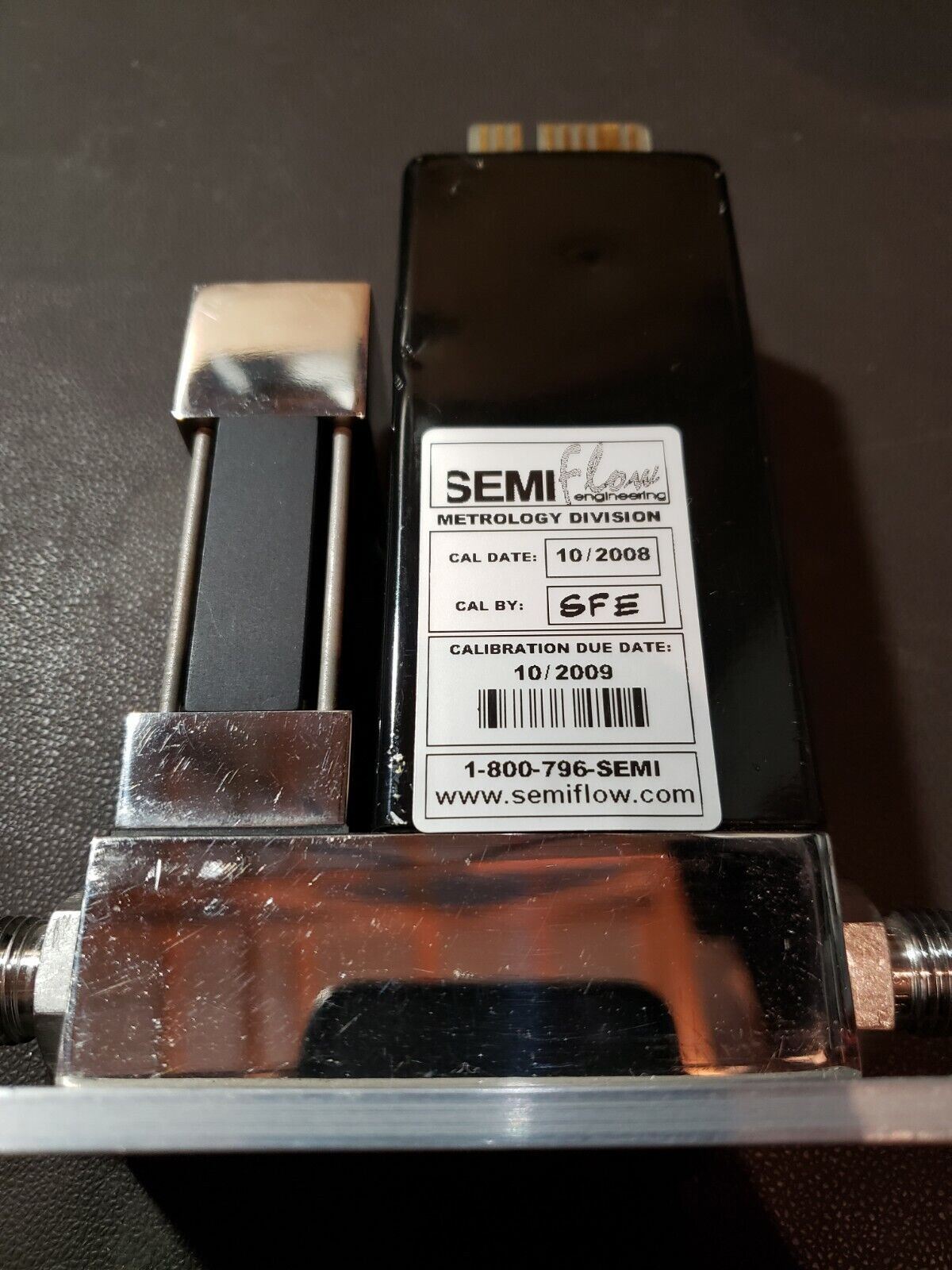 Semi Flow Unit 1000 UFC-1050HP O2 20 SLM 1/4 VCR Oxygen MFC Mass Flow