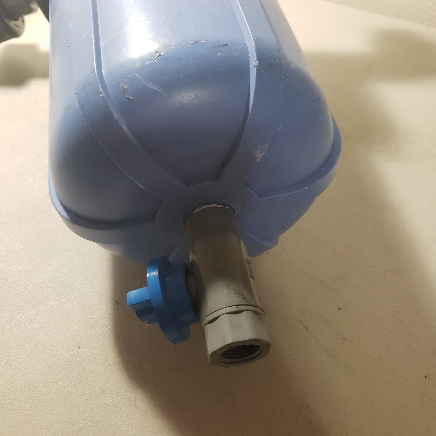 Pentair 142638 10" Pressure Filter Housing Unit and Extra Fittings