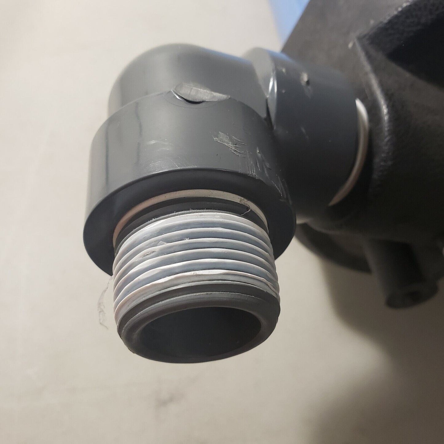 Pentair 142638 10" Pressure Filter Housing Unit and Extra Fittings