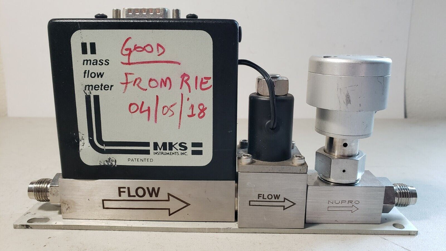 MKS MFC 100 SCCM N2 Nitrogen Mass Flow Controller 2258B-00100RV 1/4" VCR Fitting