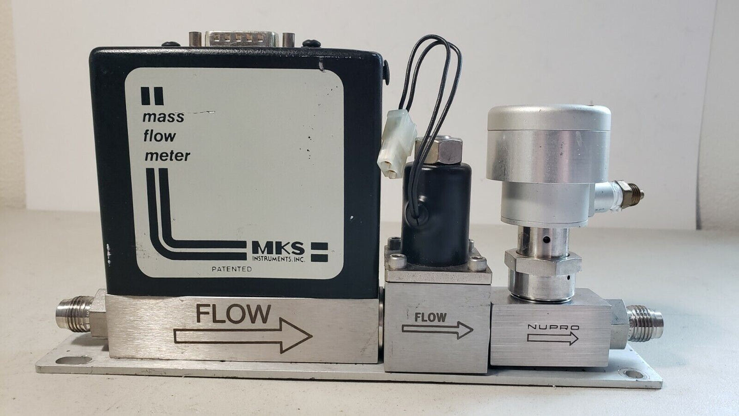 MKS MFC 20 SCCM N2 Nitrogen 2258B-00020RV Mass Flow Controller 1/4" VCR Fittings