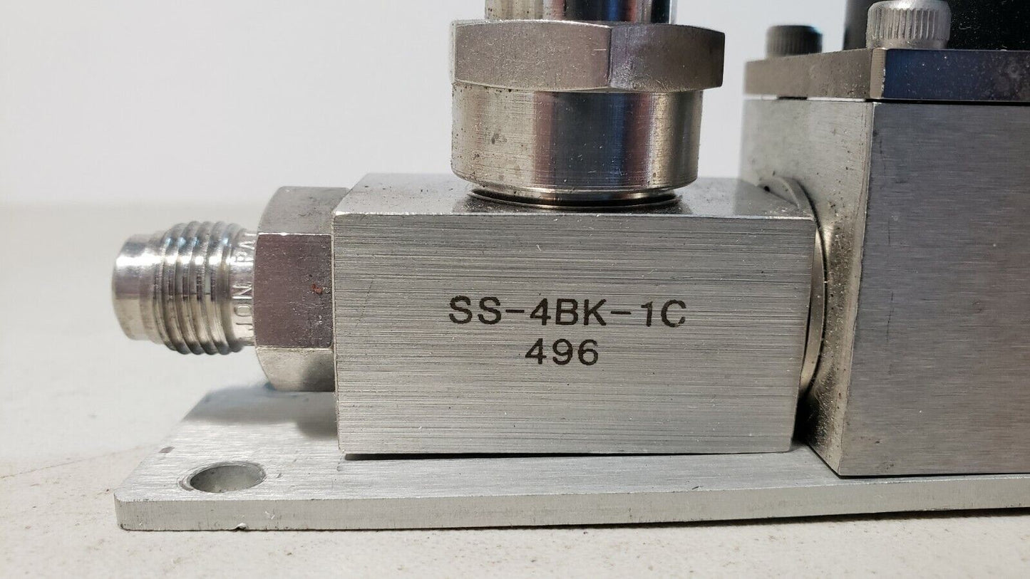 MKS MFC 20 SCCM N2 Nitrogen 2258B-00020RV Mass Flow Controller 1/4" VCR Fittings