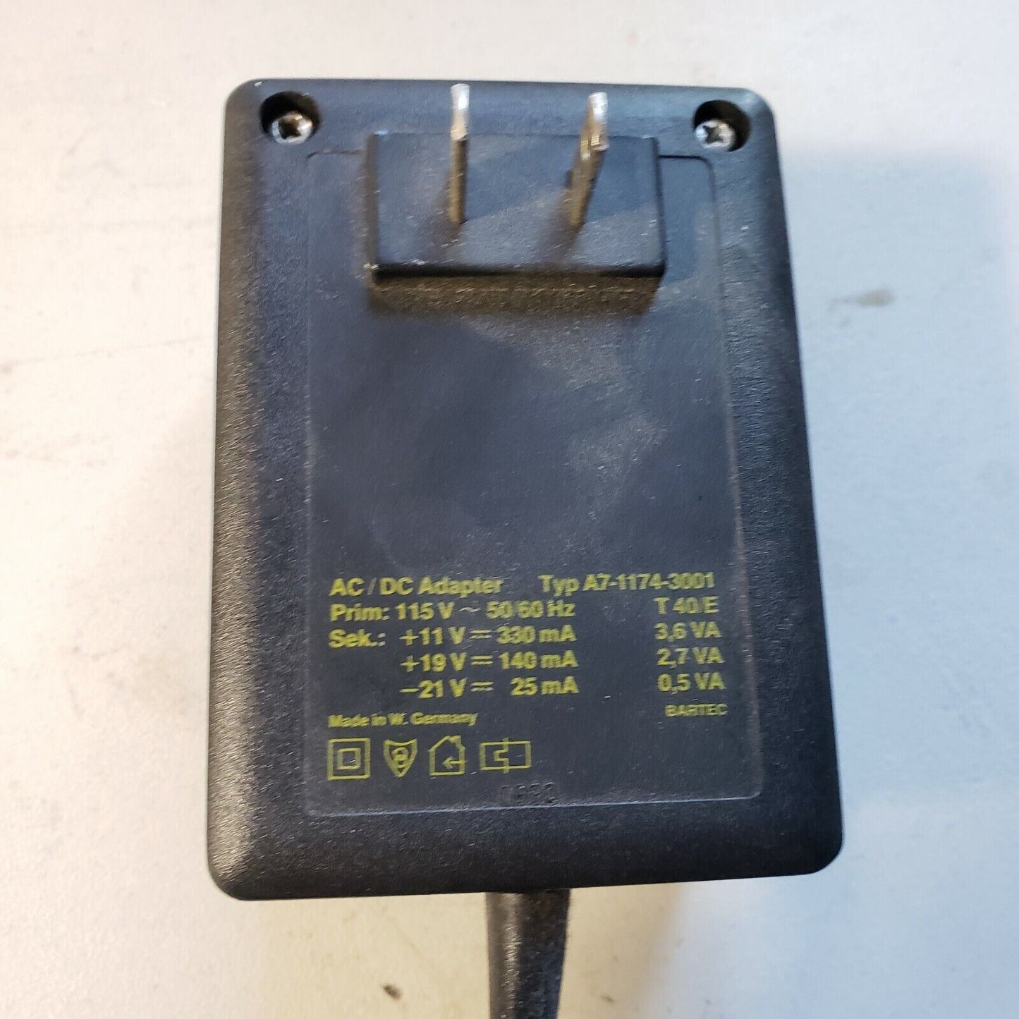 Sartorius Analytical Lab Scale Delta Range Balance L610D Max 606g Range 1mg Cord