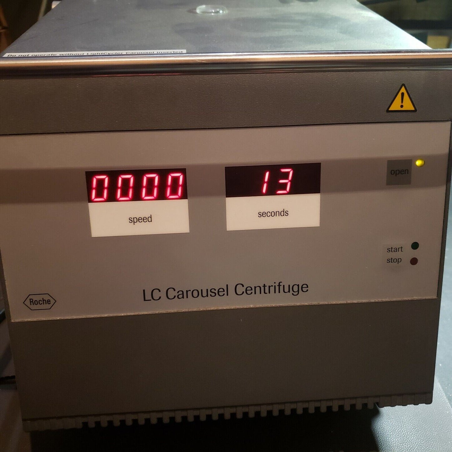 Roche LC lightCycler Carousel Centrifuge 3000RPM with Bucket