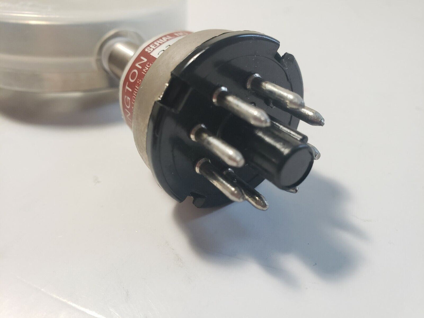 2.75" CF DN35CF Double Sided Flange with Nupro SS-4H-TW Valve & Huntington 1518