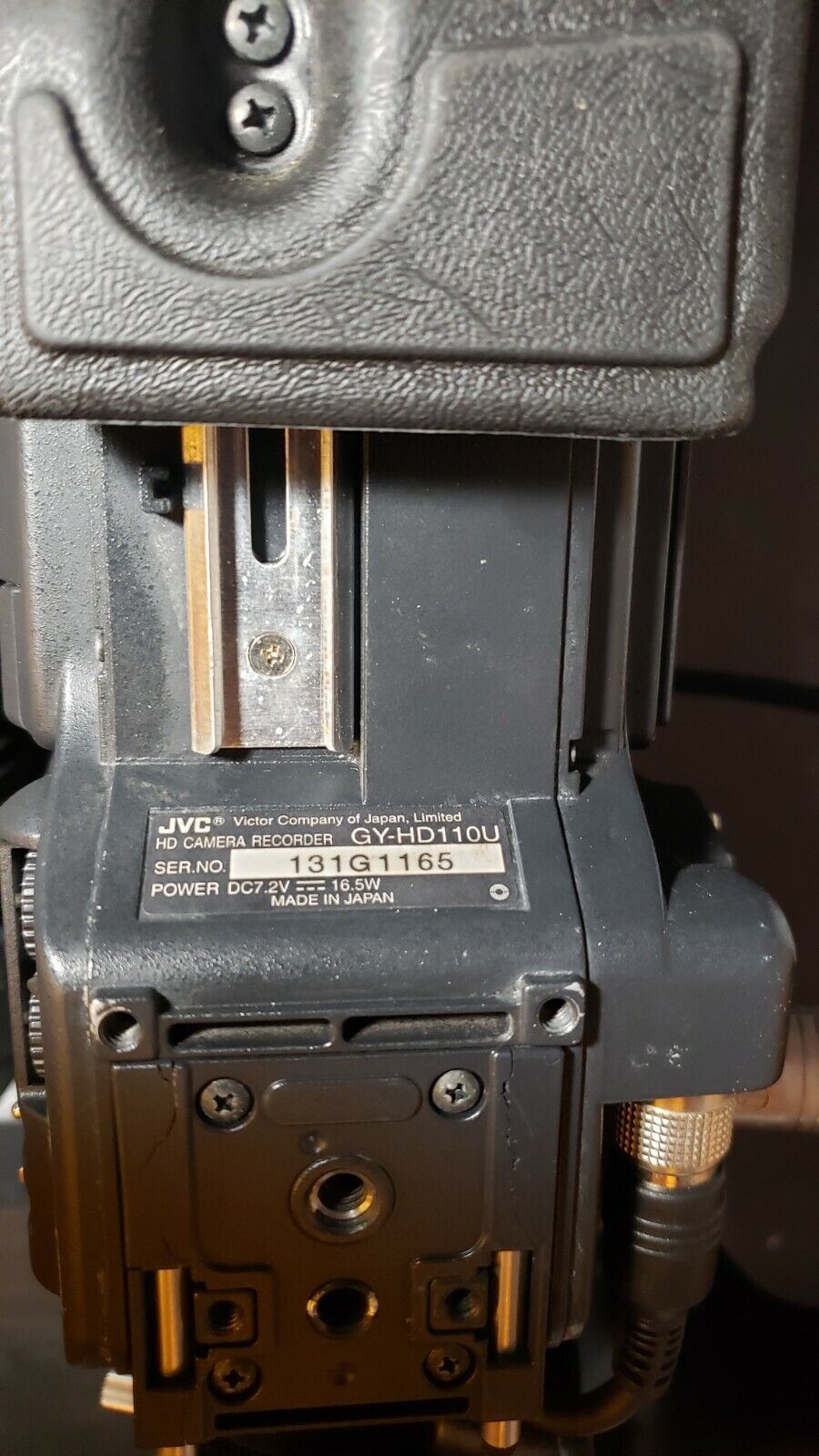 JVC GY-HD110U HD 3-CCD MiniDV Pro Camcorder w/ 16x ProHD Fujinon Lens TESTED