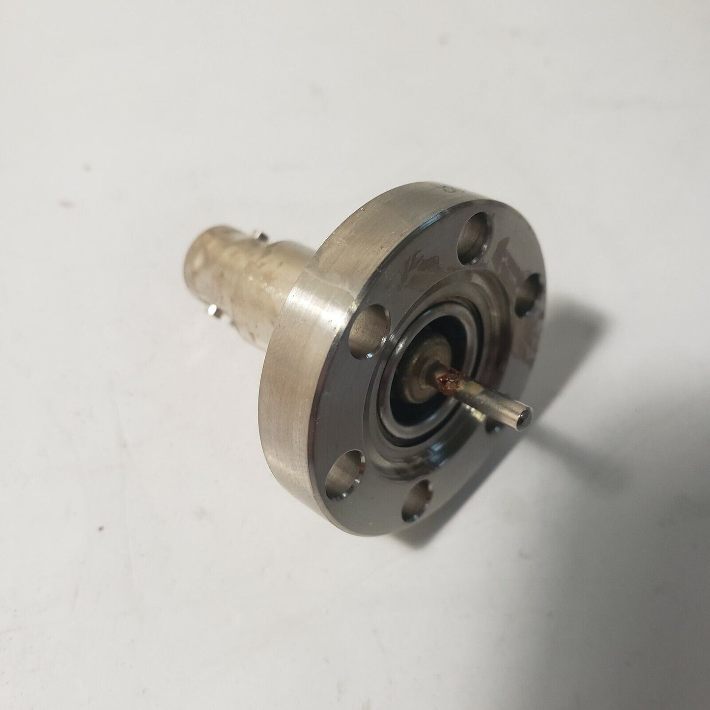 MDC MFG Inc BNC-133 Conflat 1.33" DN16CF BNC Flange Feedthrough Adapter