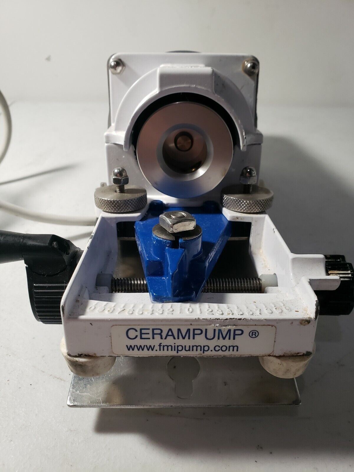 Fluid Metering Lab Pump FMI QSY "Q" Pump Cerapump PDM QSYMB