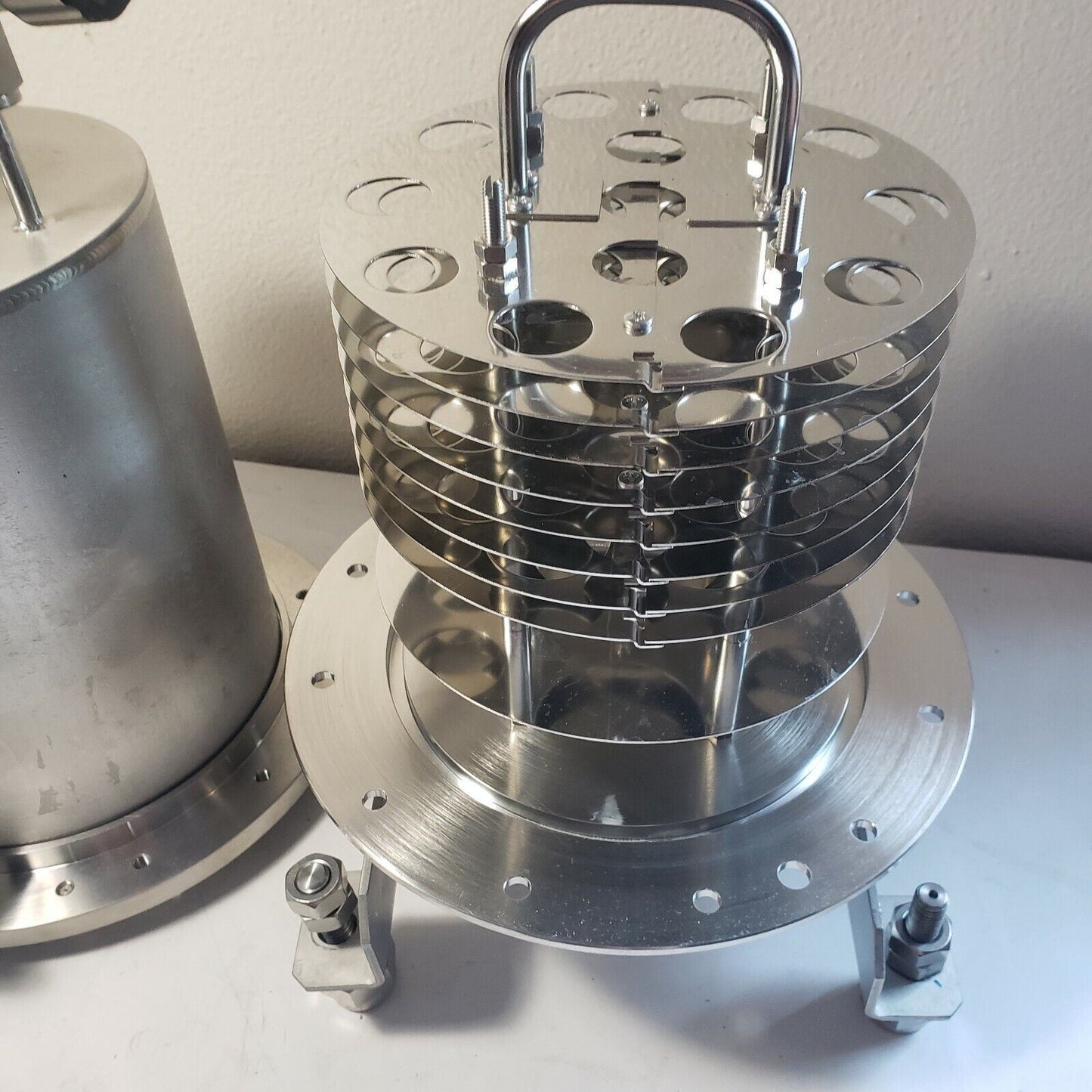 Stainless Steel UHV High Vacuum Chamber KF40 Flanges 1/4" VCR Valve