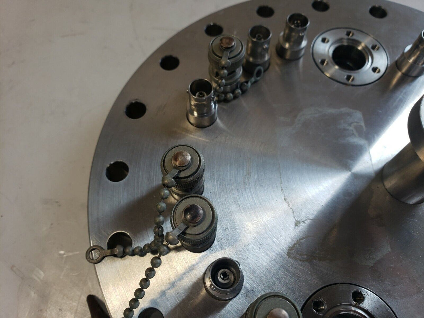 DN160CF 8" CF Conflat Flange W/ 4x 1.33" DN16CF Mini Flange 10x BNC Feedthroughs